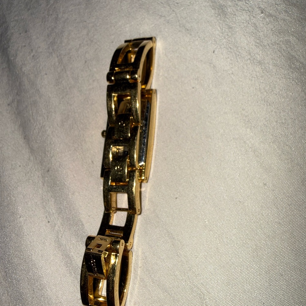 Guess Gold Rectangular Watch With Black Dial - image 4